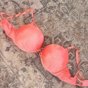 Victoria's Secret Vibrant Coral Lace Bra